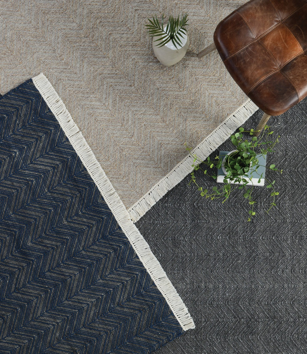 Indoor/Outdoor Augusta Rug - Charcoal 5'x8' with Fringed Ends