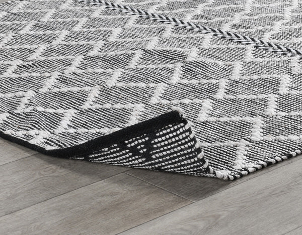 Classic Home Sonora Rug 8'x10' - Black & Ivory, Recycled Fibers