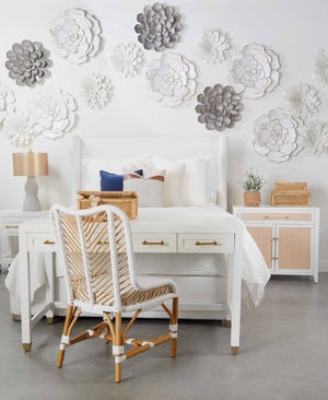 Balboa Queen Bed