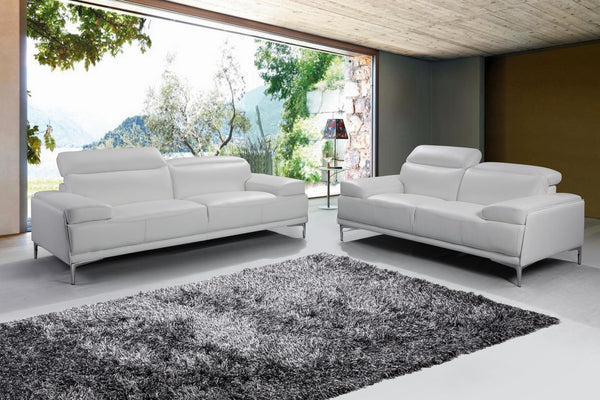 Blythe Sofa in White 