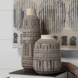 Riker I Small Dark Gray Cream Ceramic Vase