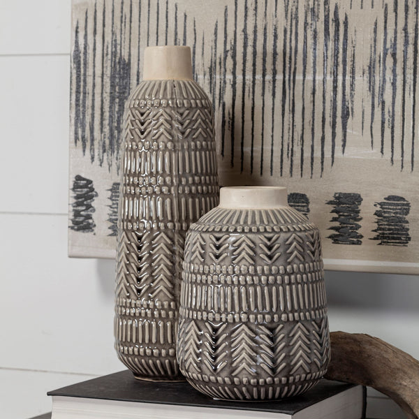 Riker I Small Dark Gray Cream Ceramic Vase