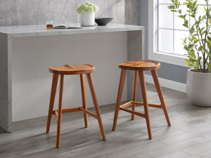 Max Stool in Counter Height, Amber