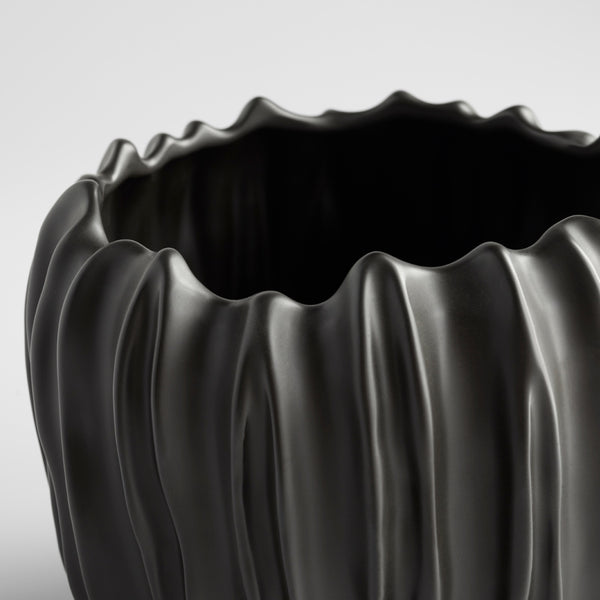 Abyssus Vase | Black - Small