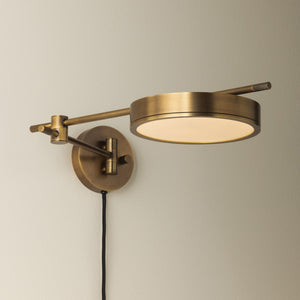 THATCHER Plug-in Sconce