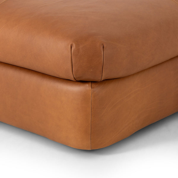 Saldana Sectional