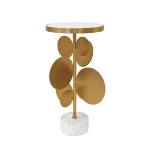 ROUND BRASS SIDE TABLE FEATURING BASE WITH ARRAY OF ANTIQUE BRASS DISCS, WHITE MARBLE BASE, AND INSET MIRROR