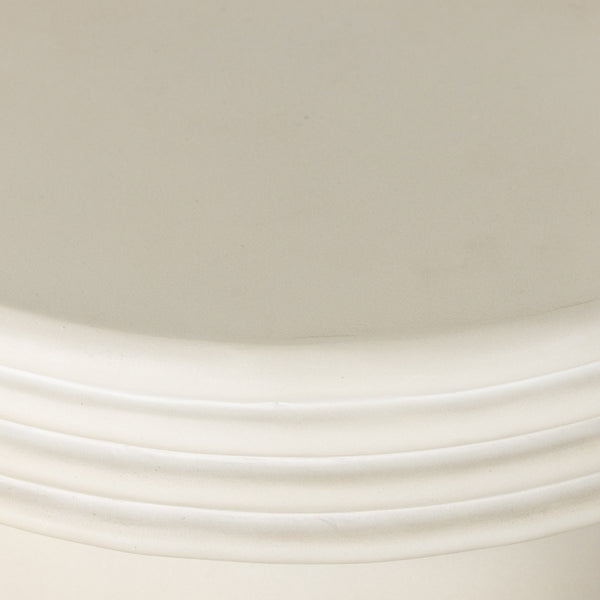 Grecia Outdoor End Table In Small In White