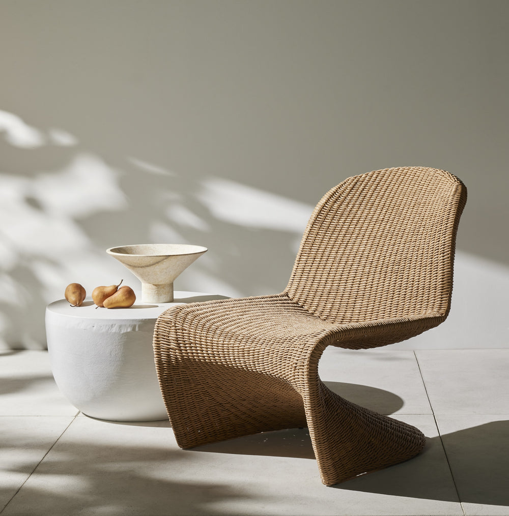 Basil Outdoor End Table In Matte White