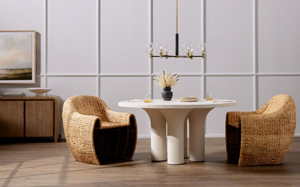 Parra Dining Table In Plaster Molded Concrete