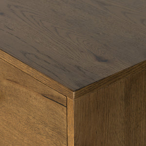 Eaton 9 Drawer Dresser In Amber Oak Resin