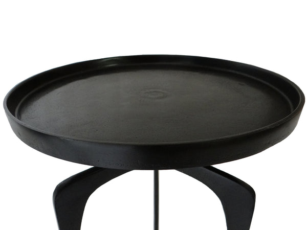 Vinya End Table