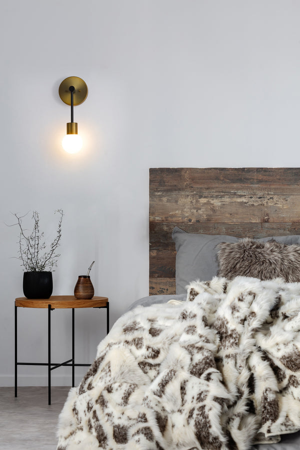 Neutra 1 Light Wall Sconce in Matte Black + Foundry Brass Finish