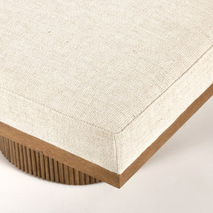 Jakobi Chaise In Thames Cream