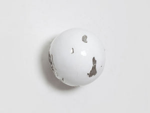 Cast Root Wall Ball, Resin, White, SM