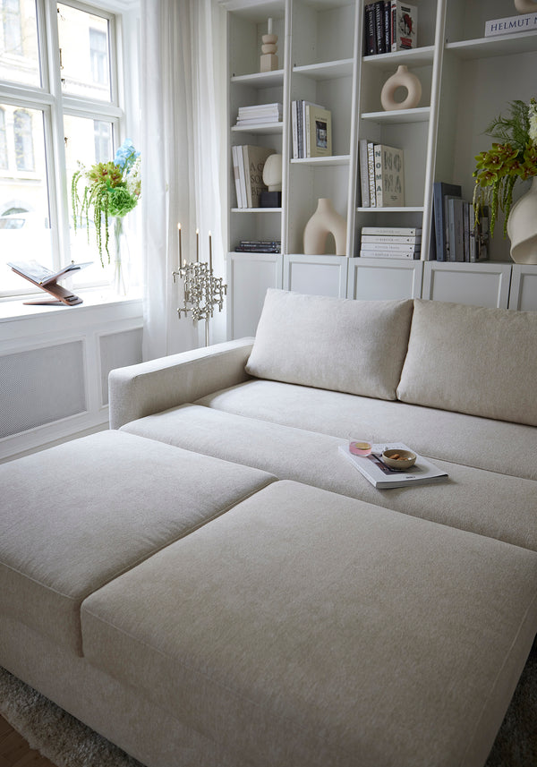NEAH SOFA BED W/STANDARD ARM RESTS, 63"X77"