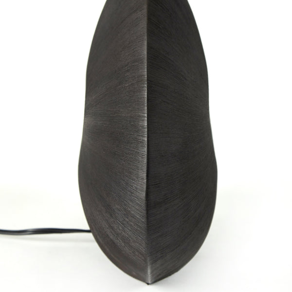 Busaba Table Lamp In Matt Black