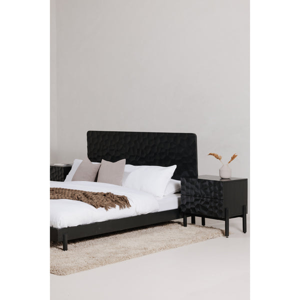 Misaki Queen Bed in Black with Carved Headboard