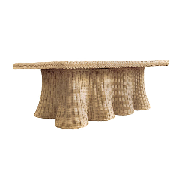 RECTANGULAR COFFEE TABLE WITH BRAIDED EDGE AND SCALLOPPED SKIRT IN NATURAL WOVEN RATTAN
