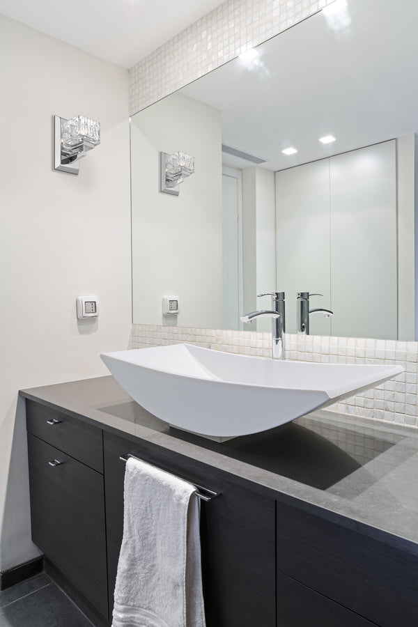 Rubicon 1 Light Wall Sconce in Chrome Finish
