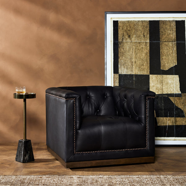 Maxx Swivel Chair In Heirloom Black