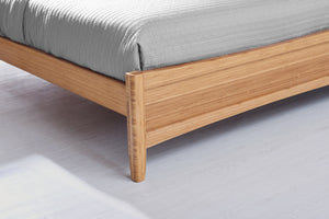 Willow Eastern King Platform Bed, Caramelized