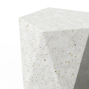 Kelson Stool