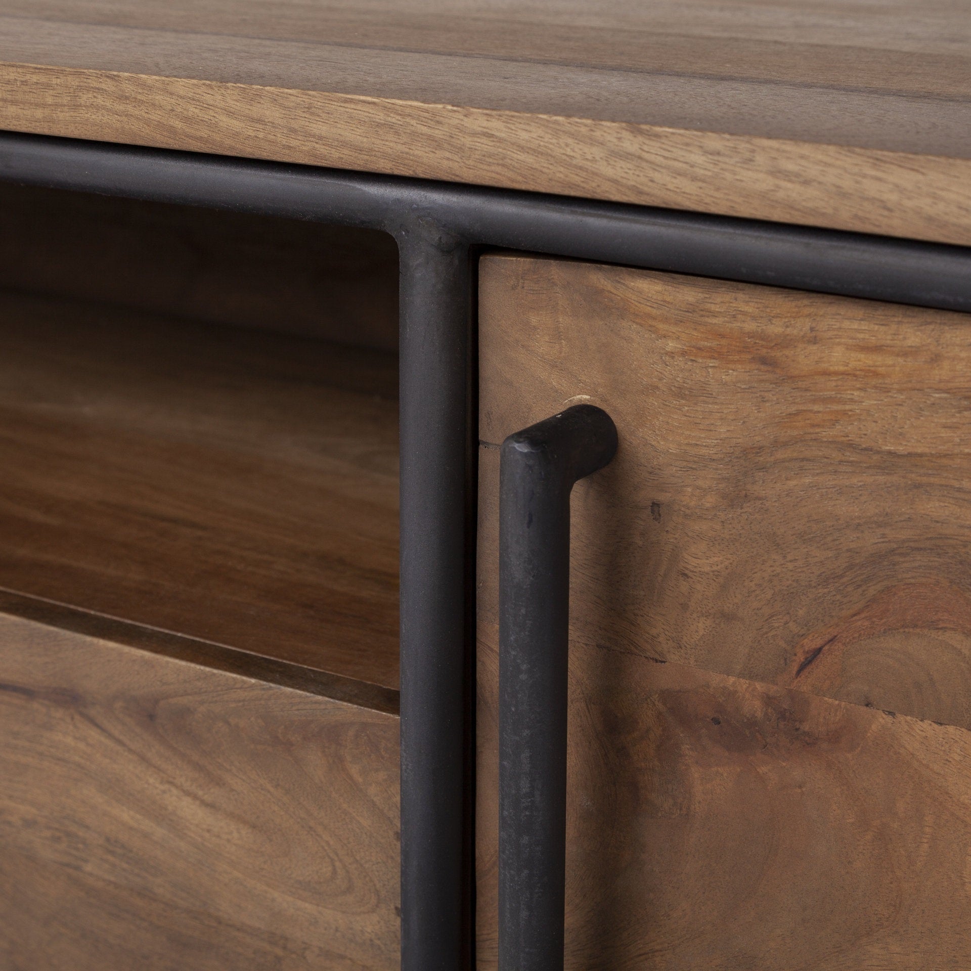 Mercana Maddox Media Console - Thumbnail 5