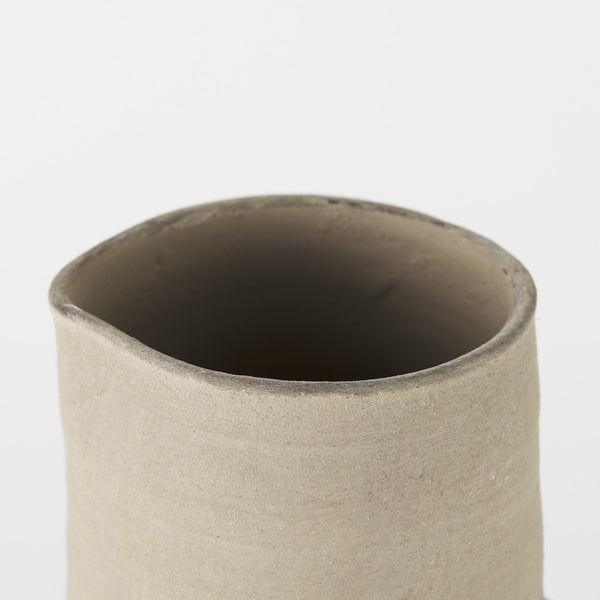 Garand Medium 15H Two-Toned White Natural Ceramic Jug