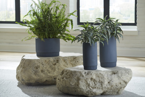 Harvest Planter, Smallall, Dark Gray