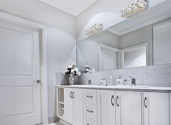 Aludra 3 Light Vanity in Chrome Finish