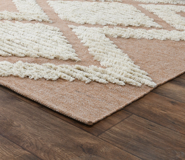 Indoor/Outdoor Avalon Rug - Sandstone, Diamond Pattern 5'x8'
