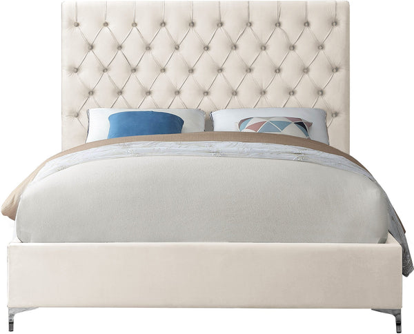 Robin Queen Bed In Cream Velvet