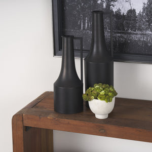 Aubrey Medium 18.0H Black Iron Flower Jug Vase