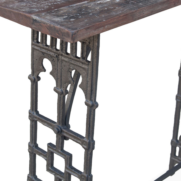 Console 62"