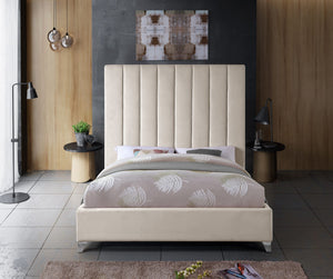 Glenda Full Bed In Cream Velvet