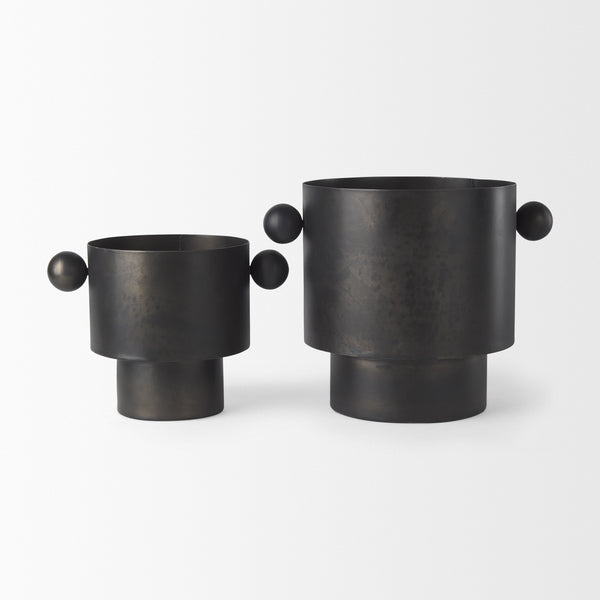 Juno 8.5H Large Black Iron Vase