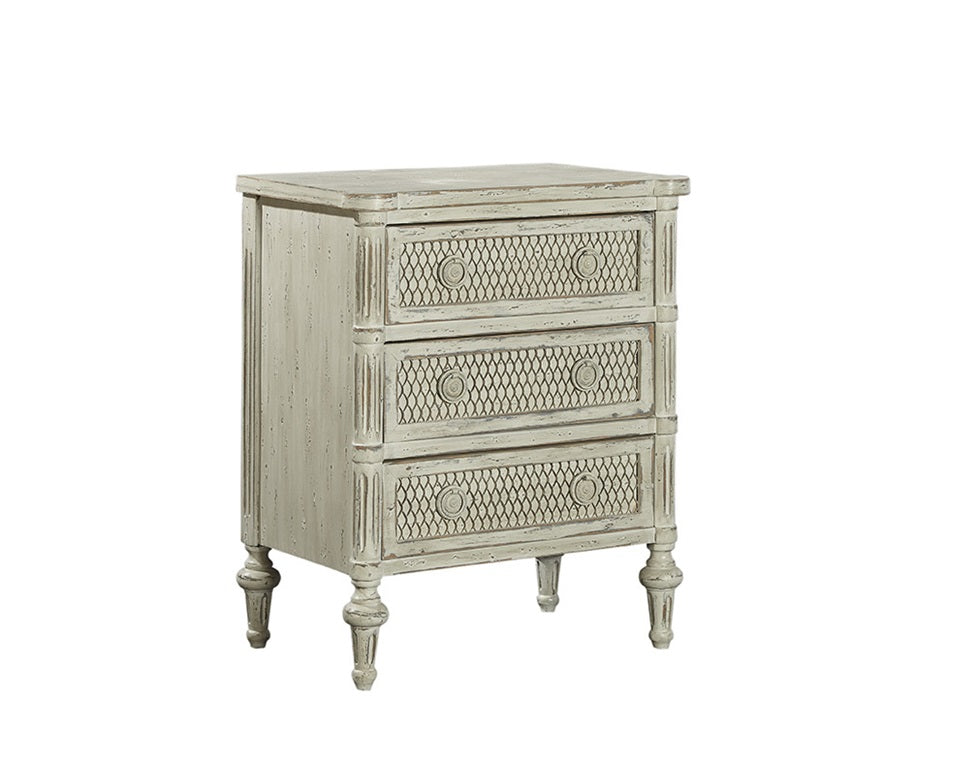 Small Field Chest