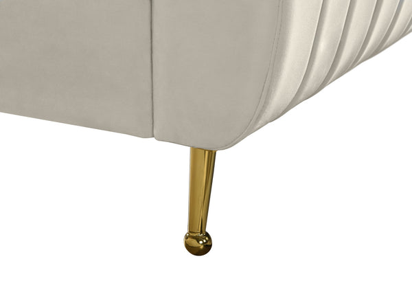 Marcos Full Bed In Cream Velvet