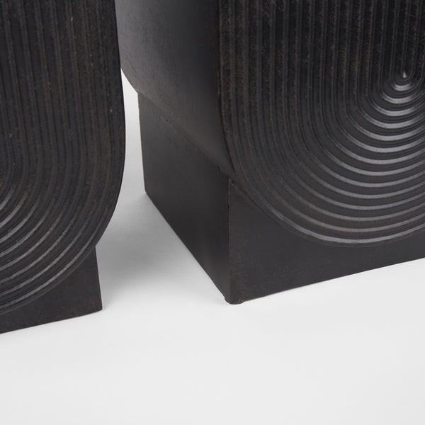 Medina Antiqued Black Metal Planters  (Set of 2)