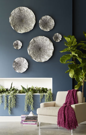 Lotus Wall Art, Silver/Black, Small
