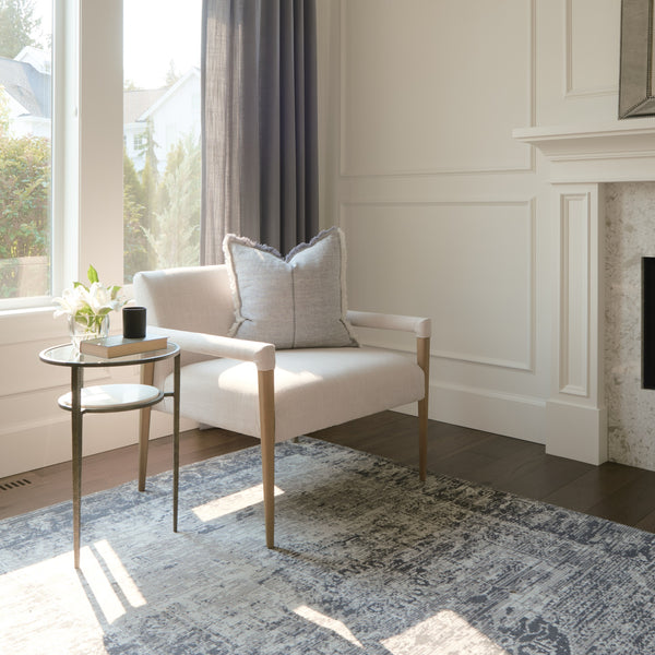 Palisades Cream Upholstery w/ Solid Wood Accent Chair