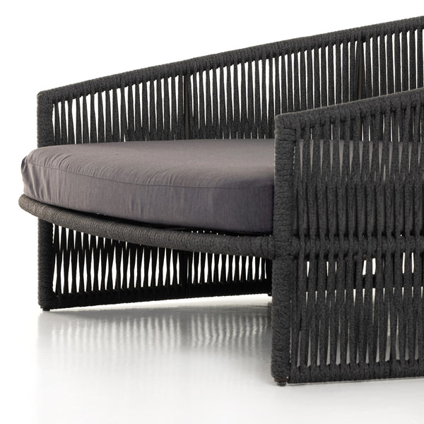 Porto Outdoor Day Bed In Bronze