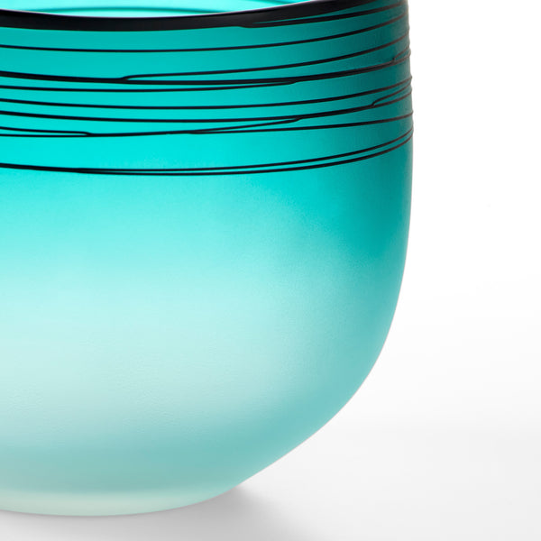 Kapalua Vase in Blue and White