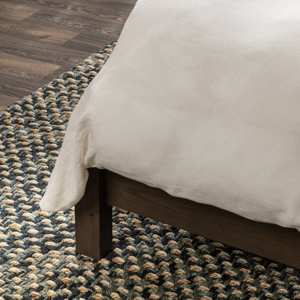 Santa Clara Solid Wood Bed - King in Toasted Brown