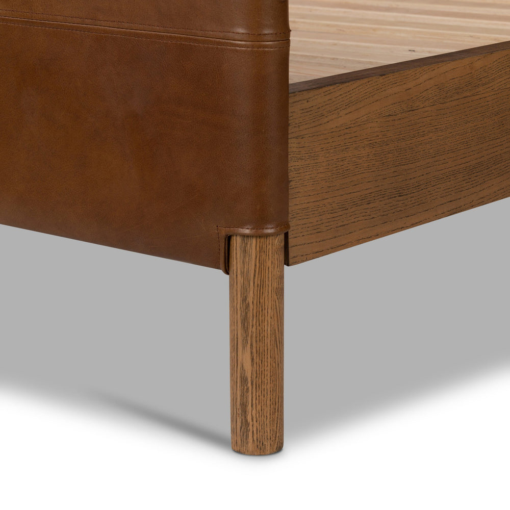 Salado Queen Bed - Heirloom Sienna Old
