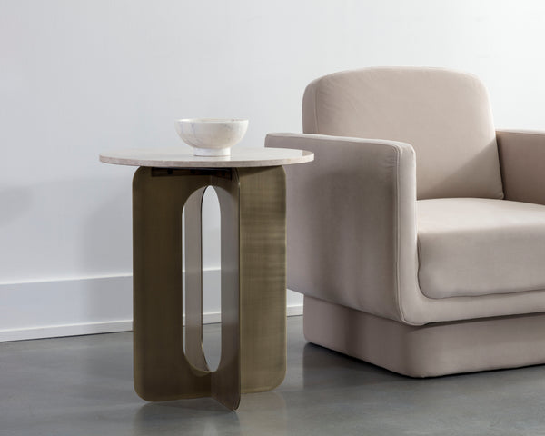 ORLO END TABLE