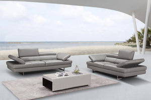 Lee Loveseat