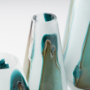Ferdinand Vase in Green and White