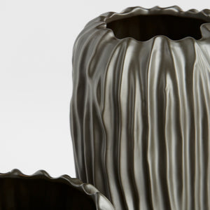 Abyssus Vase | Black - Small